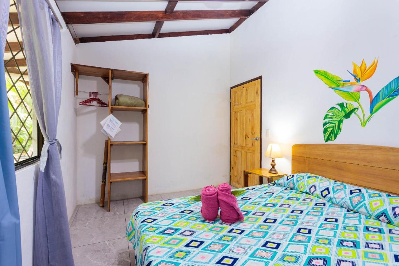 Bungalows Ache Cozy House Cahuita Extérieur photo